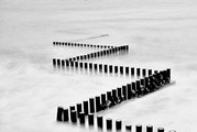 Des King - Beyond the groynes